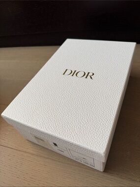 Dior Empty White Shoebox Gift Box  12” x 8” x 4.5”